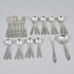 1546 4413 SET OF CUTLERY